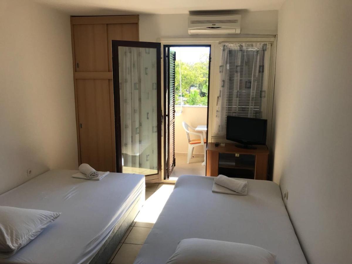 Jurisic Apartments نوفاليا المظهر الخارجي الصورة